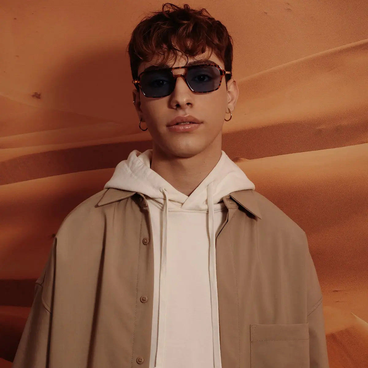 Road / Gold Black Smoke