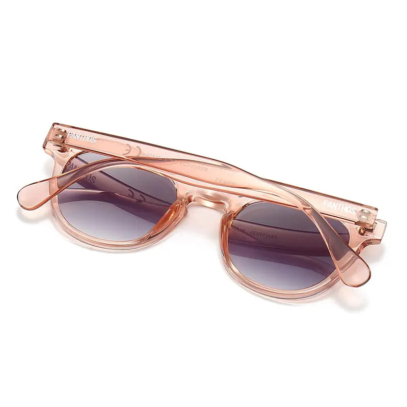 Business / Champagne Smoke