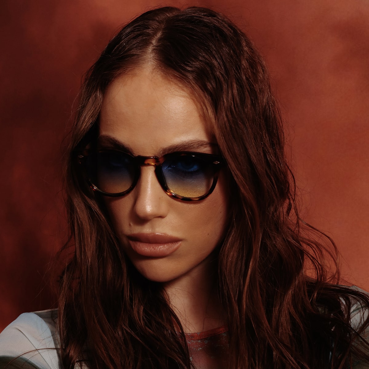 Business / Black Violet