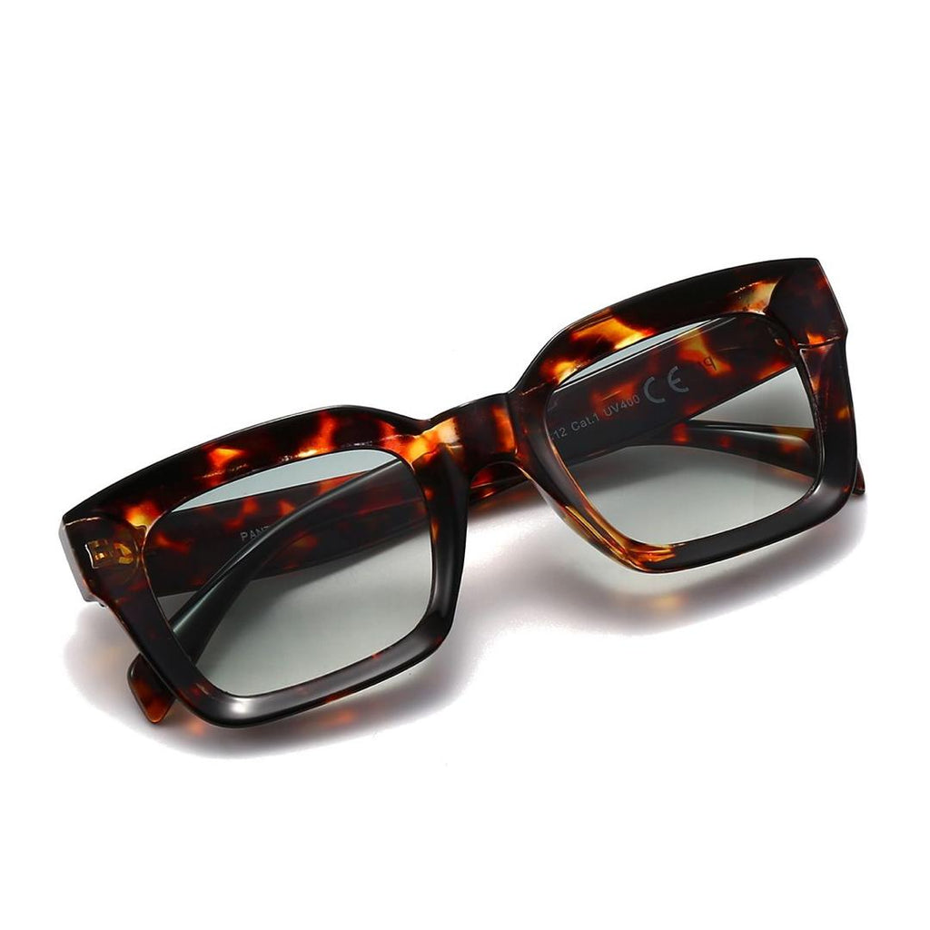 Massive / Tortoise Dark Green Smoke