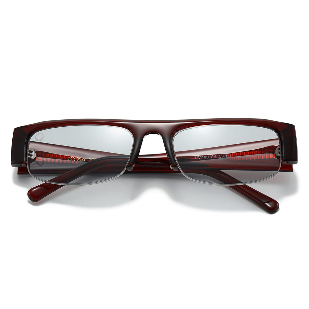 OYMA 15 / C07 - Wine Red Green