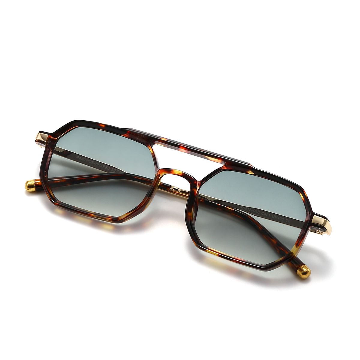Shaped Metal / Tortoise Green Smoke