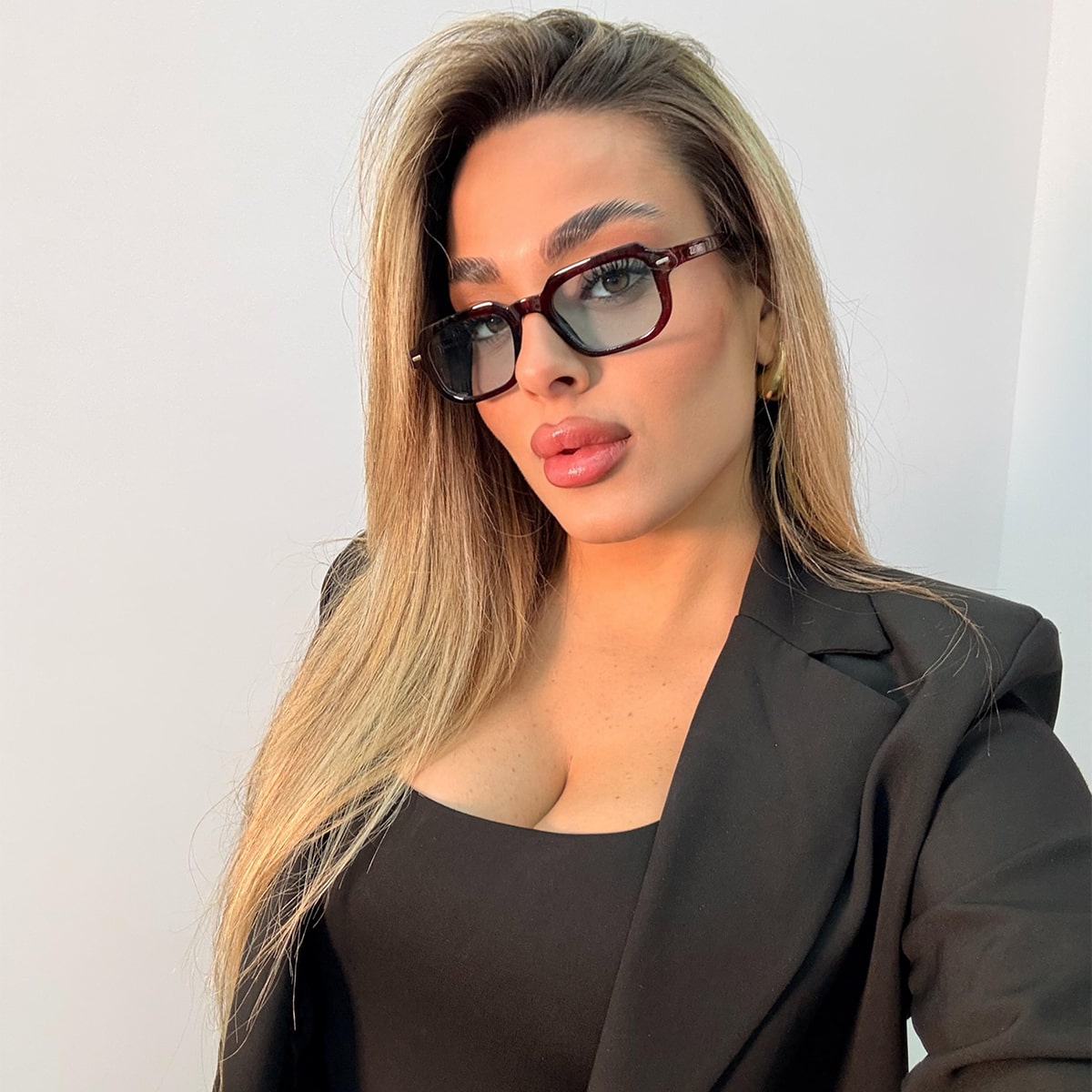 Bennet / Burgundy Green