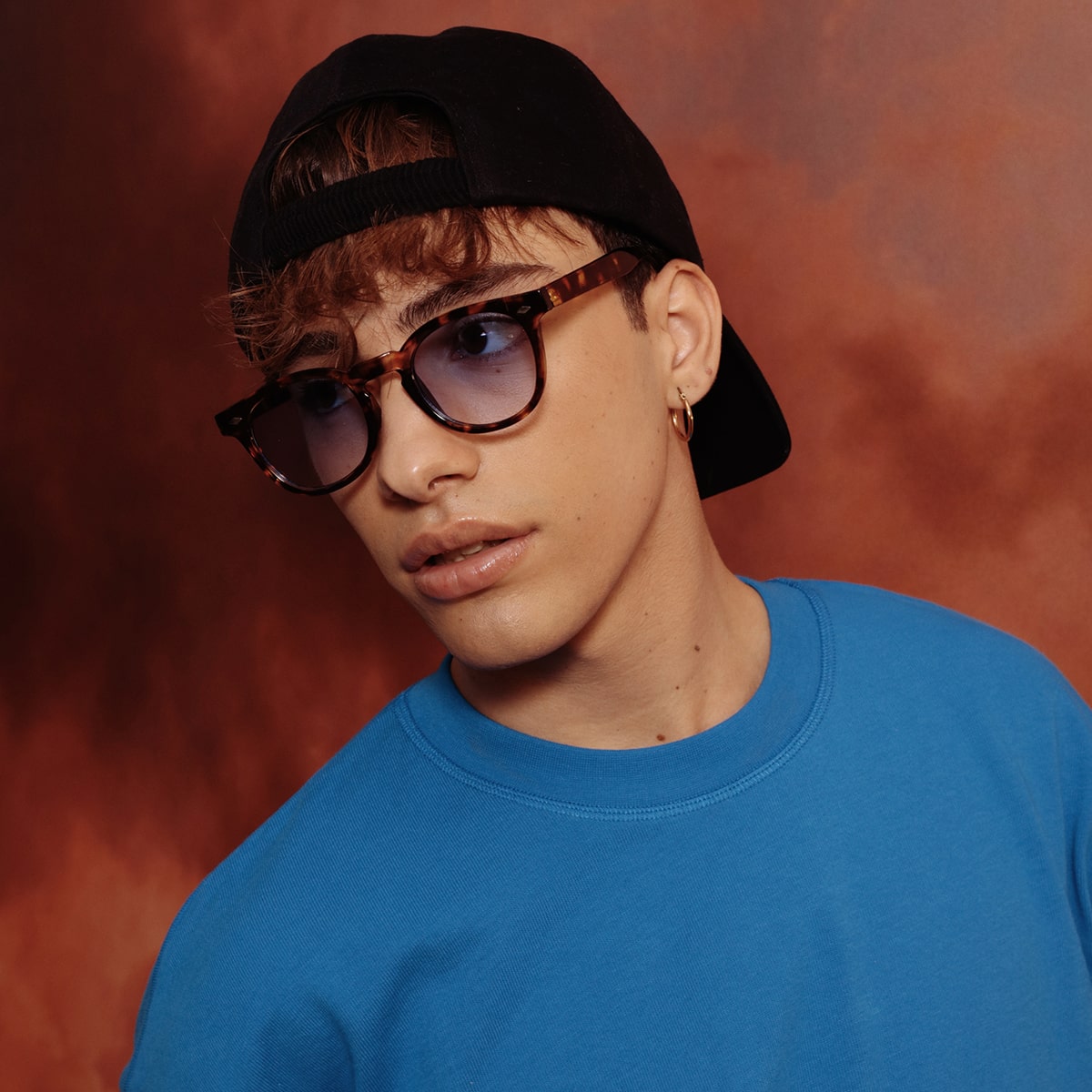 Business / Tortoise Blue Smoke