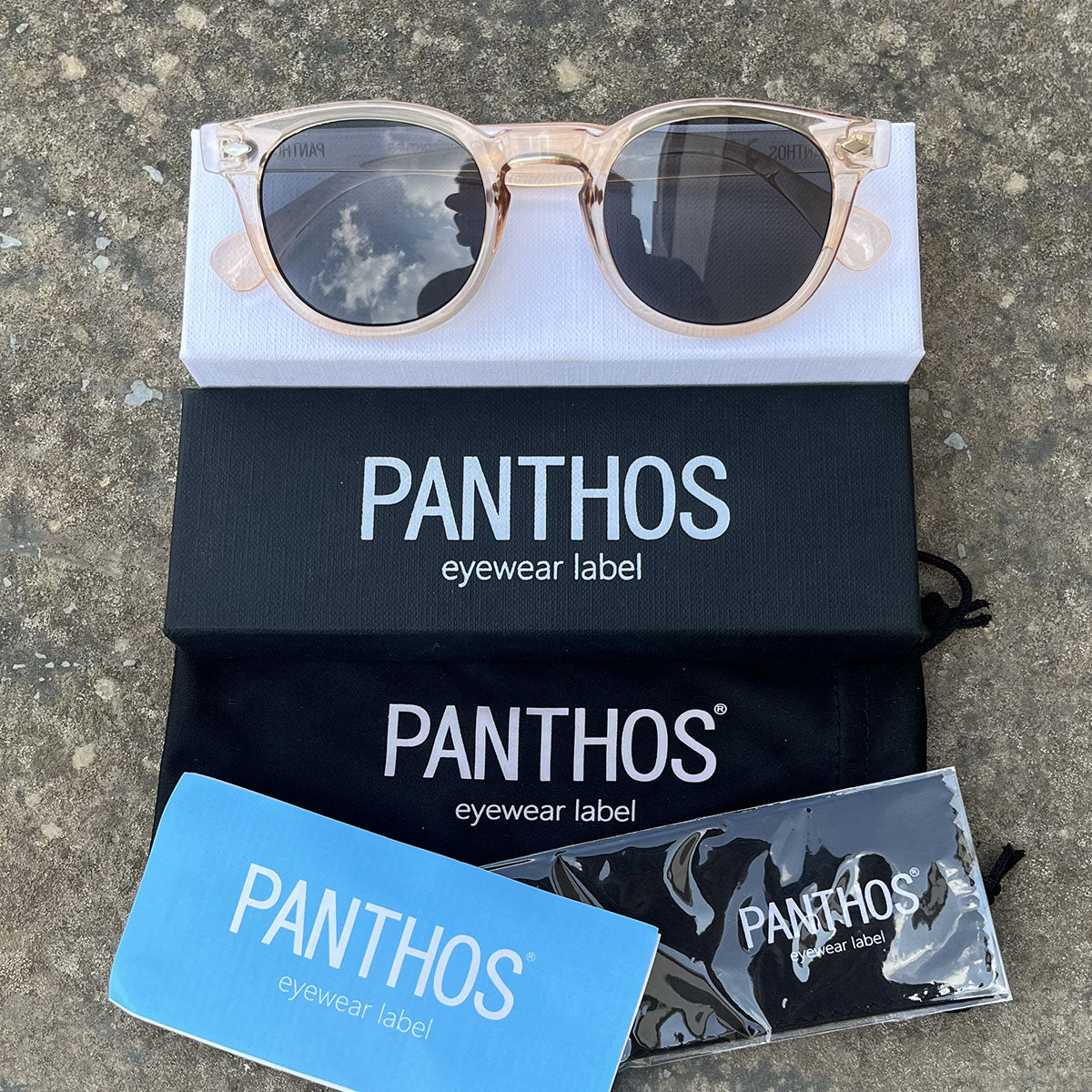 Business / Light Brown Smoke