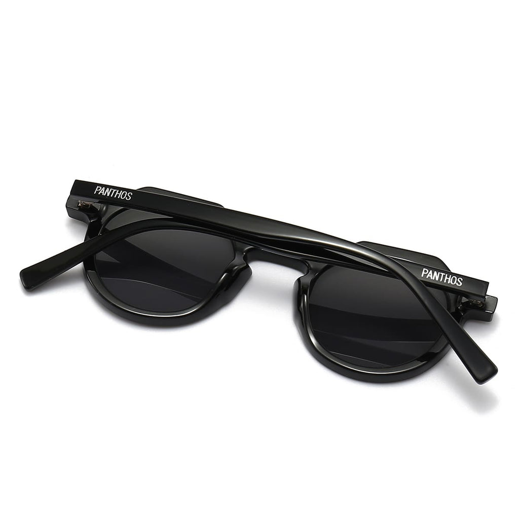 Clip / Total Black