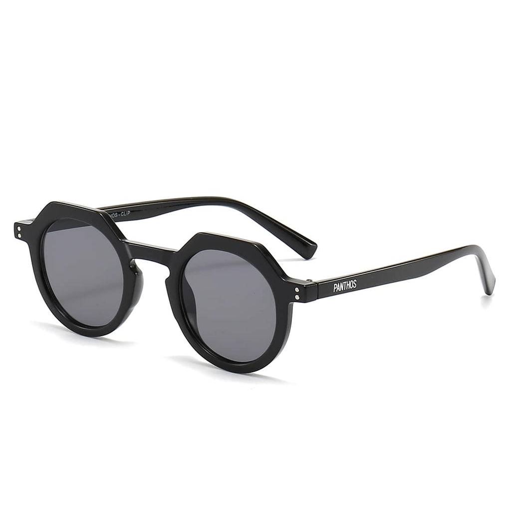 Clip / Total Black