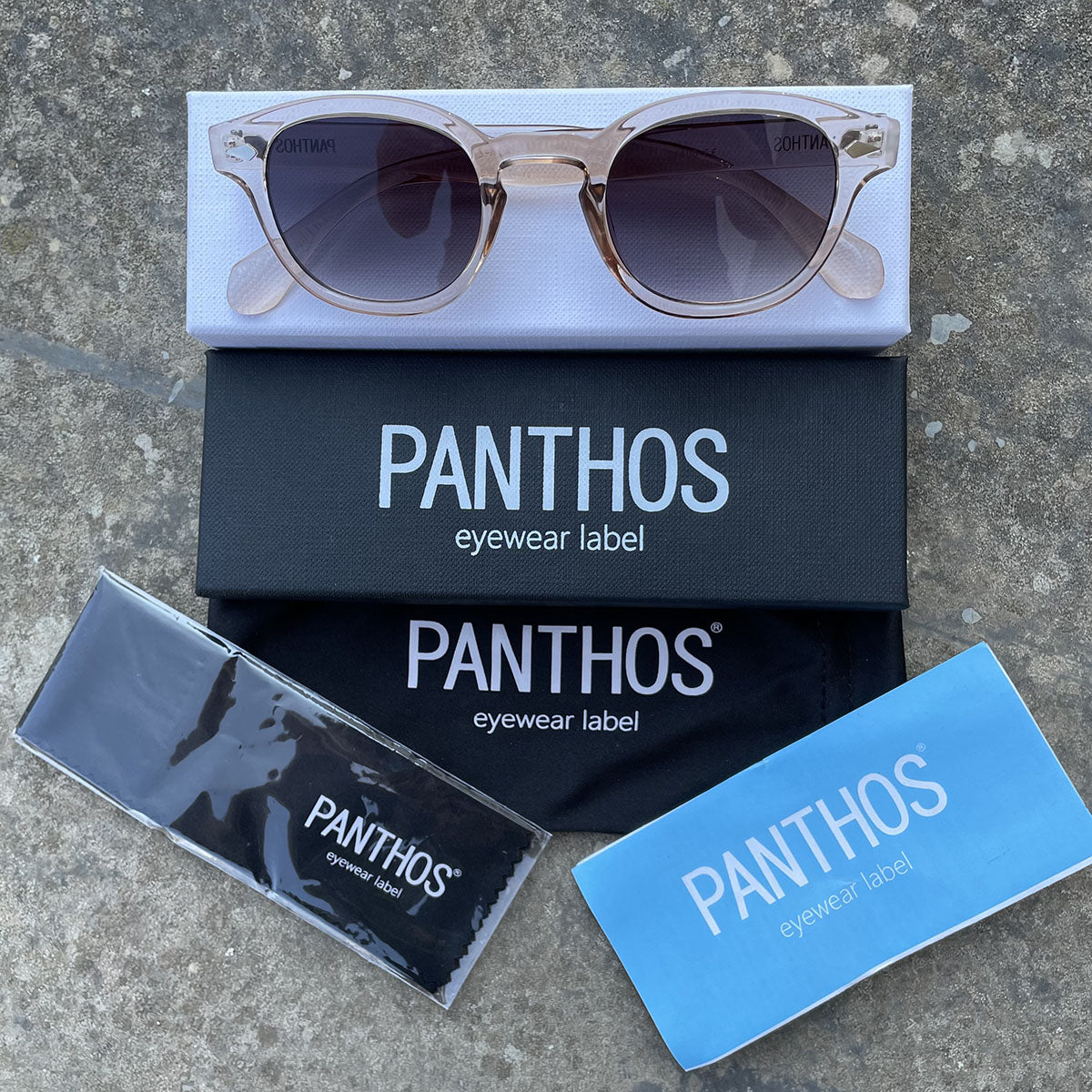 Noon / Light Brown Smoke