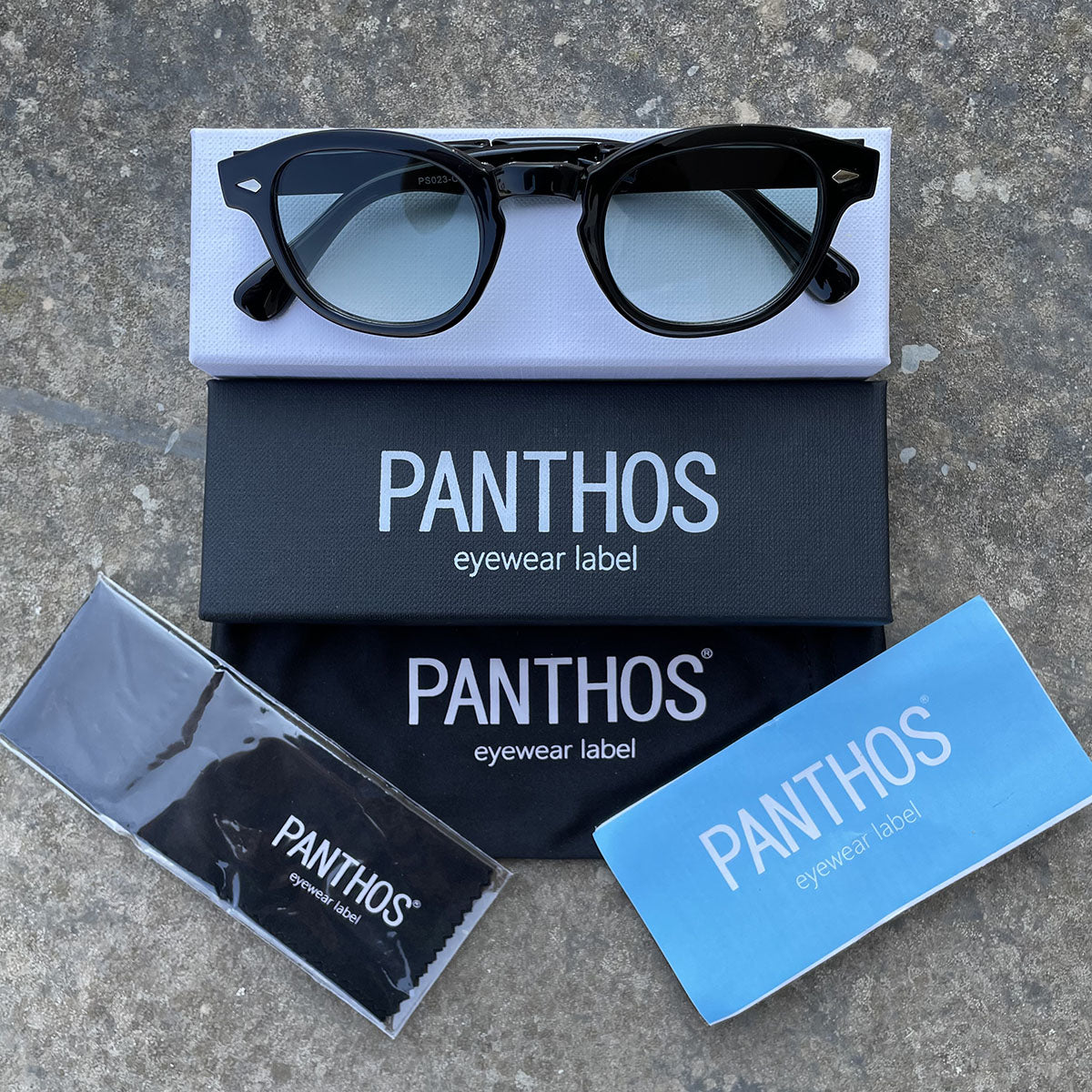 Noon Folding / Black Green Smoke