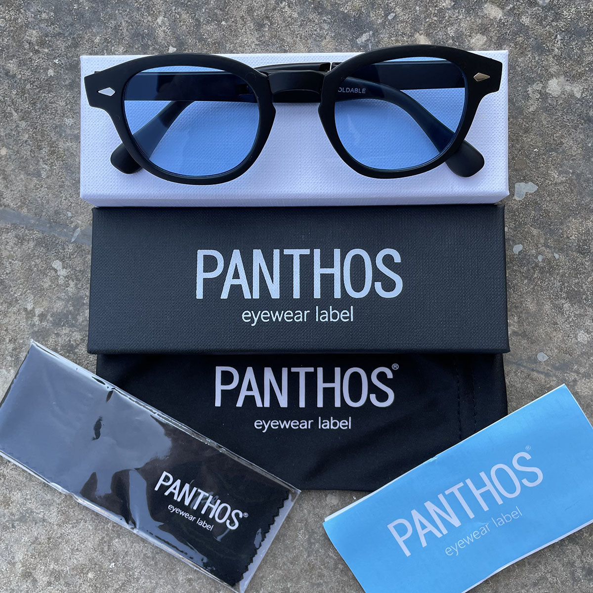 Noon Folding /Matte Black Blue Smoke