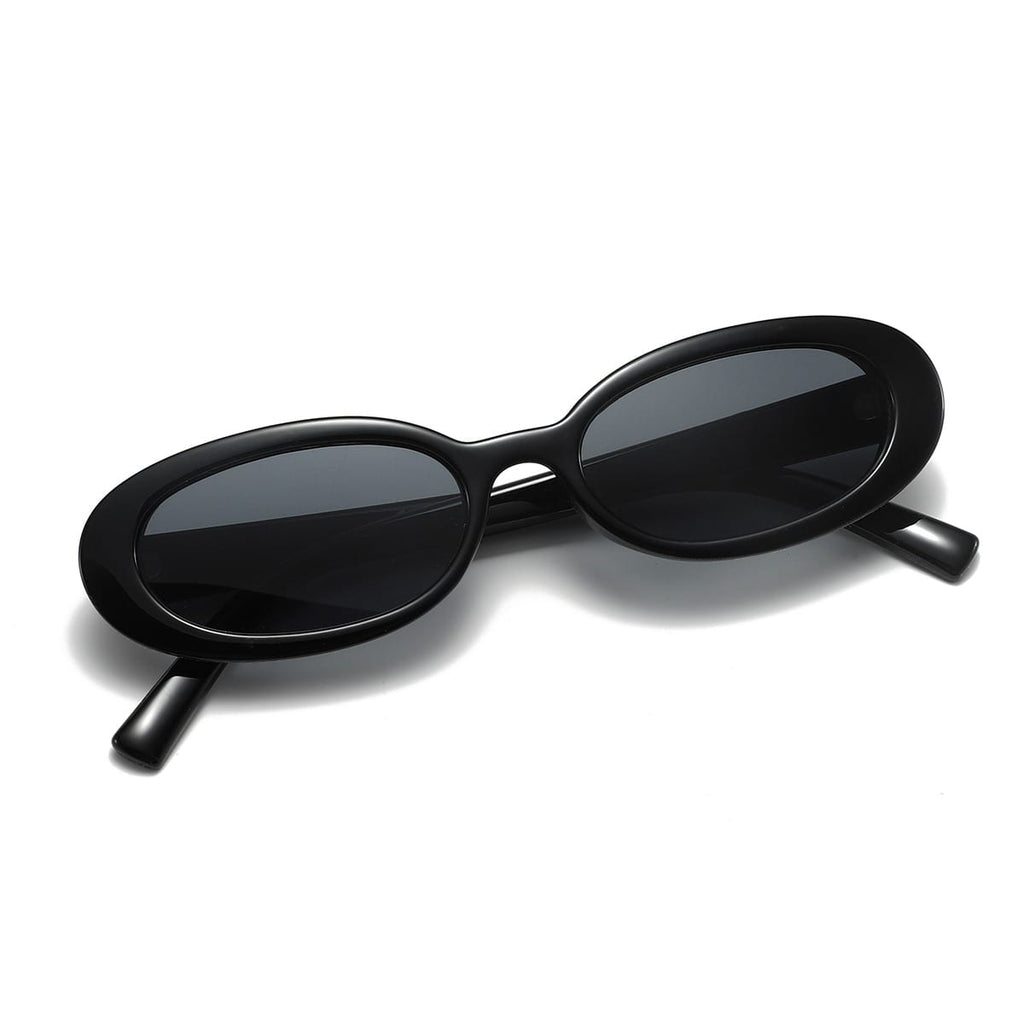 Oval / Total Black