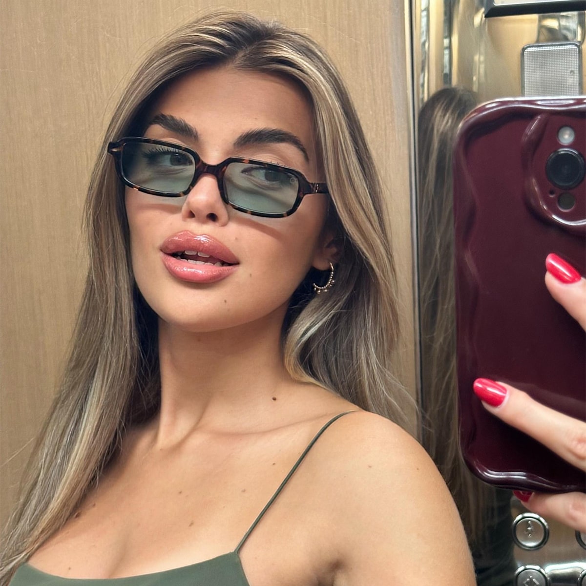 OYMA 10 / C02 - Tortoise Green