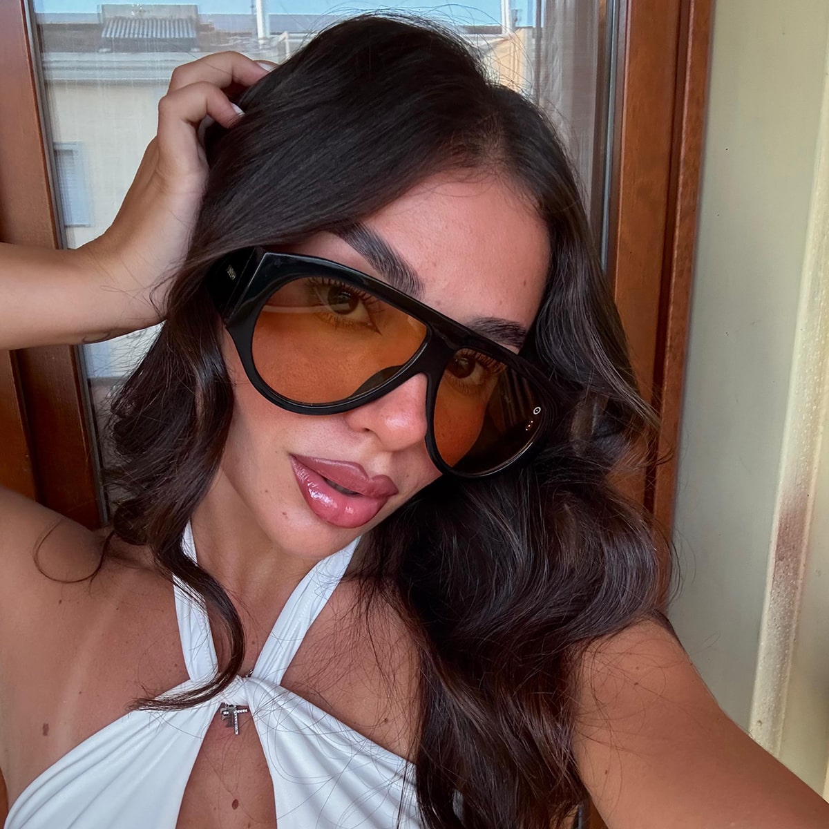 OYMA 11 / C01 - Black Orange