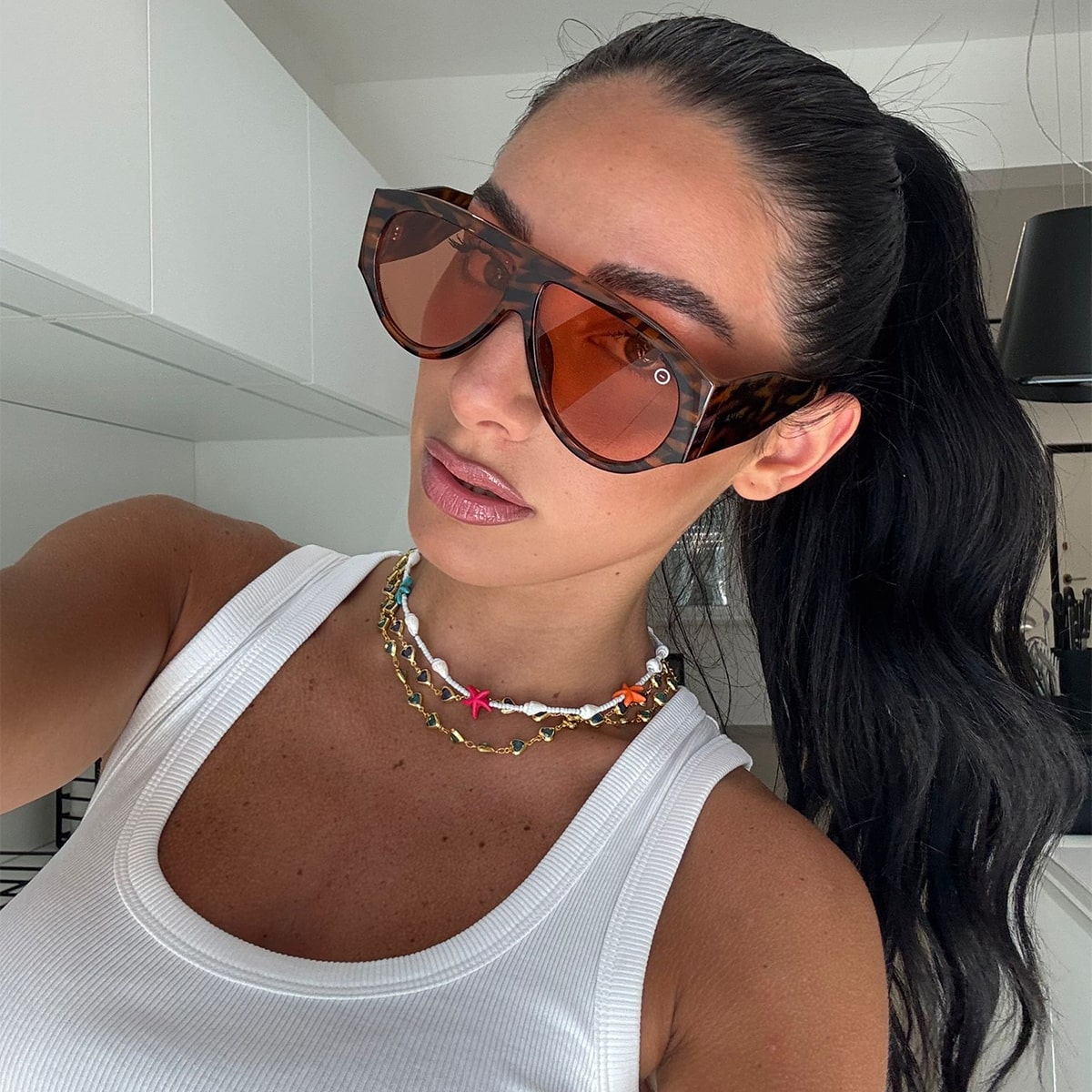 OYMA 11 / C06 - Tortoise Orange