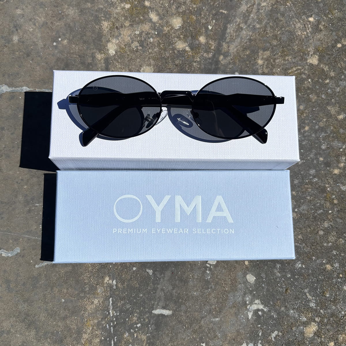 OYMA 14 / C07 - Black Smoke