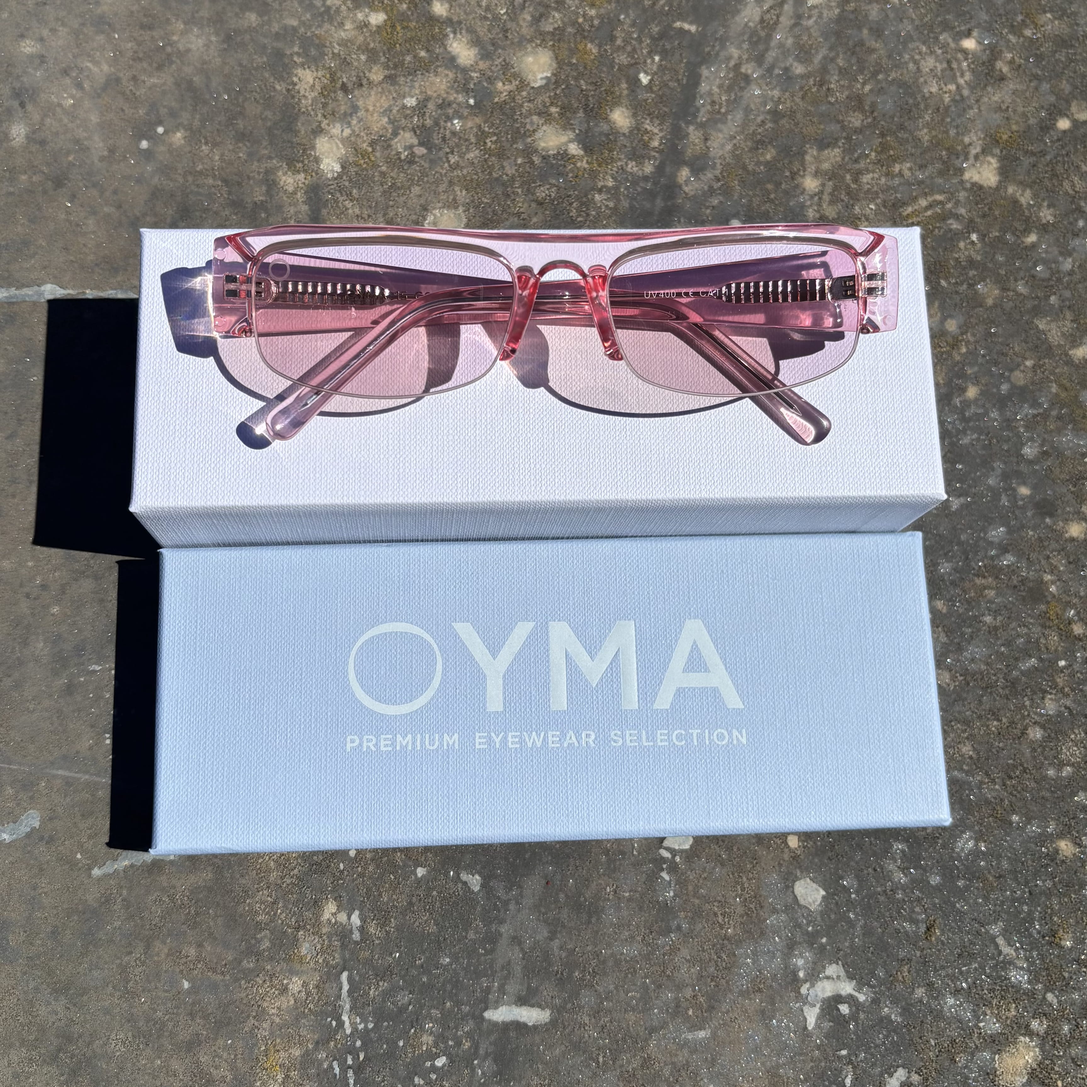 OYMA 15 / C08 - Total Pink