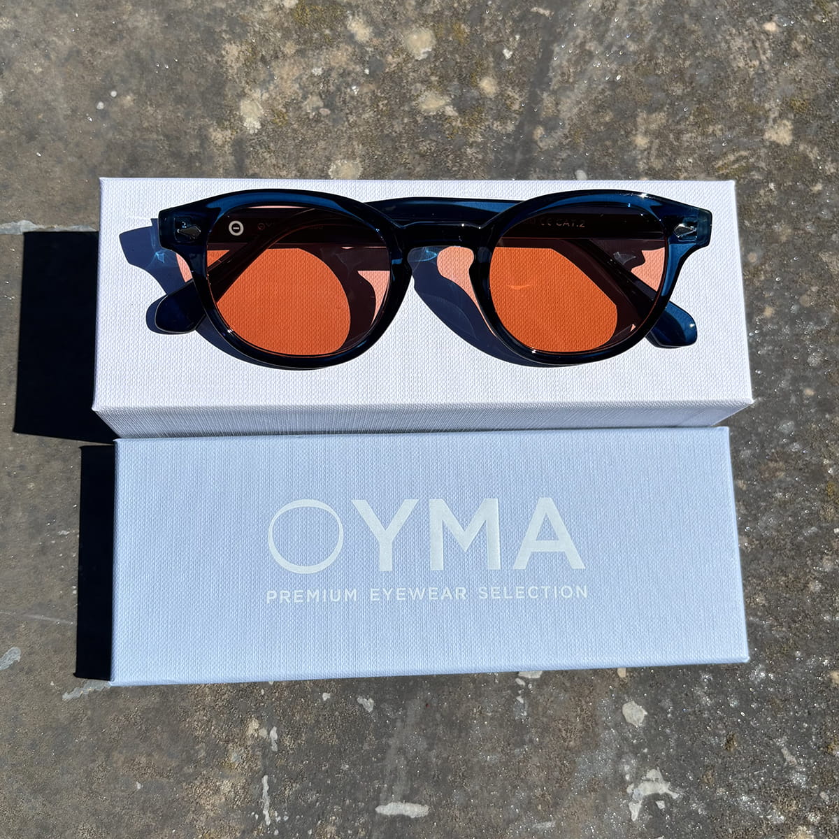 OYMA 03 / C06 - Blue Orange