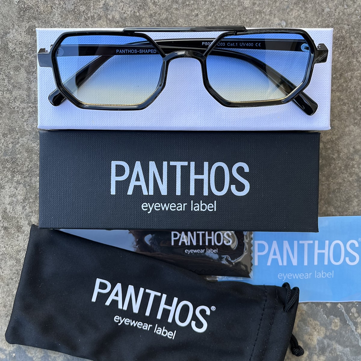 Shaped / Black Blue Yellow Smoked