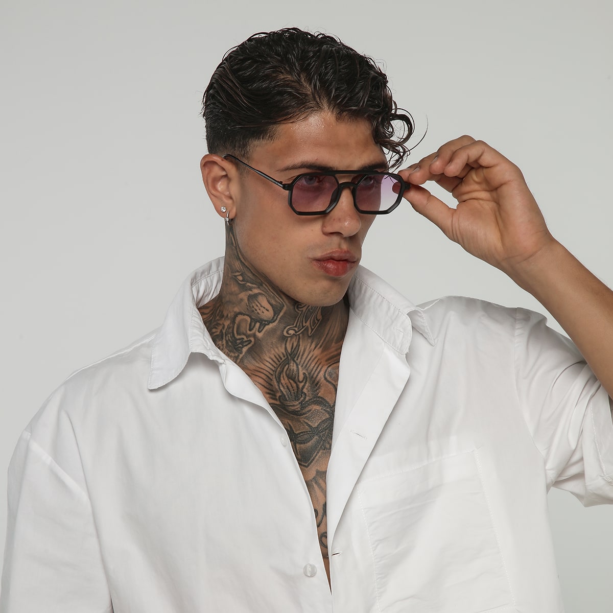 Shaped Metal / Matte Black Violet