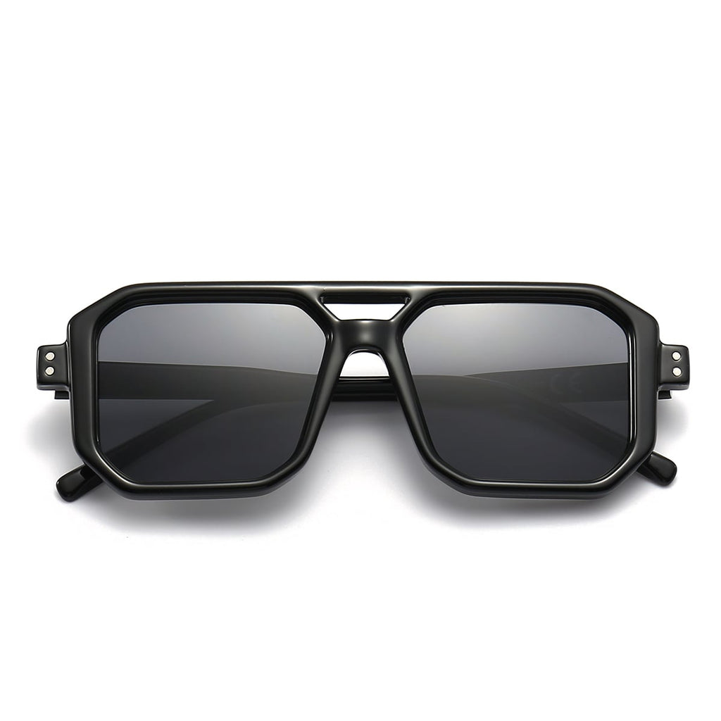 Stock / Total Black