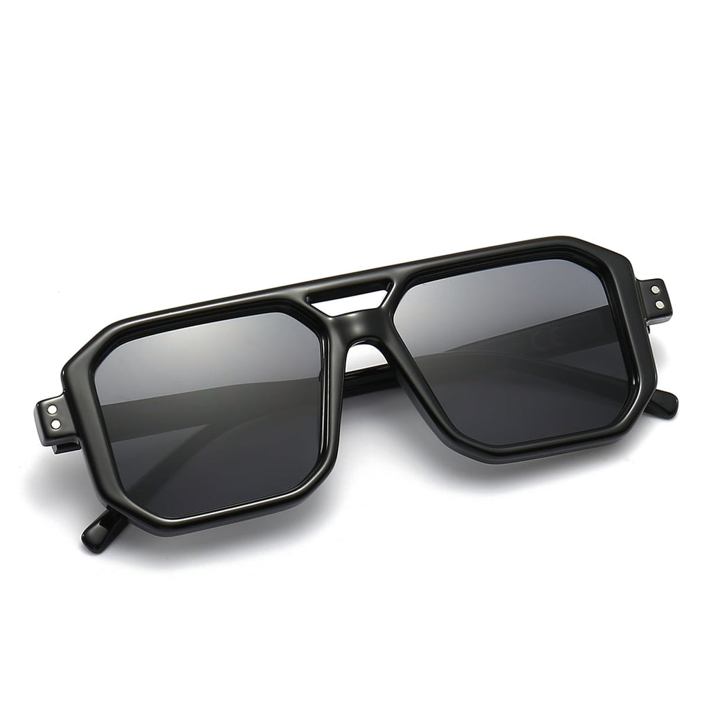 Stock / Total Black